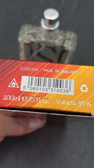 Продам molecules escentric 02, оригинал