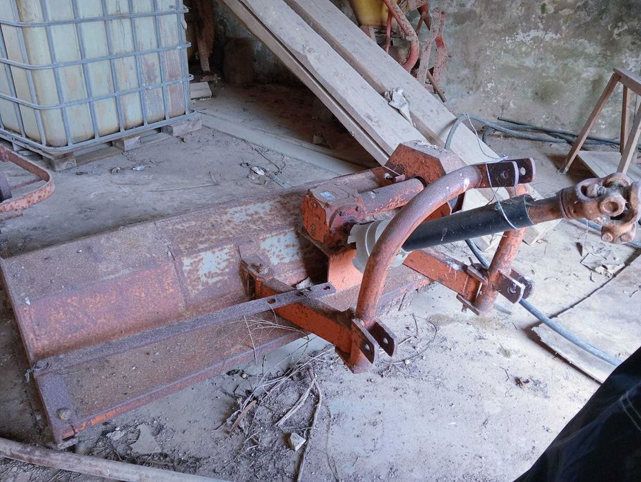 Triturador / Corta-vides Ajustável