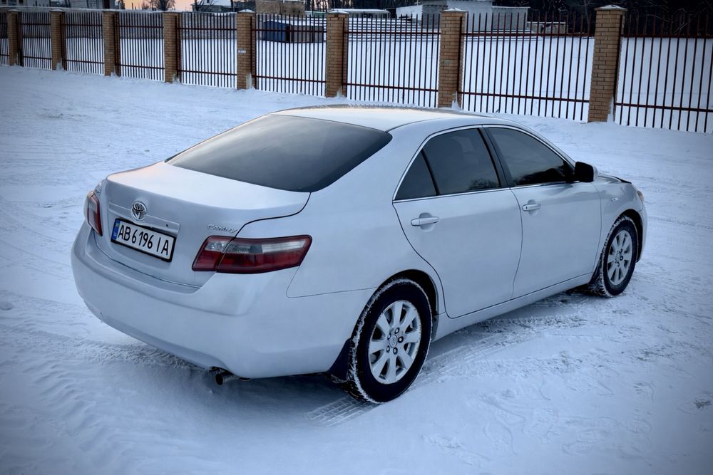 Продам Toyota Camry v40 2.4 газ/бензин 2007 рік гарний стан!