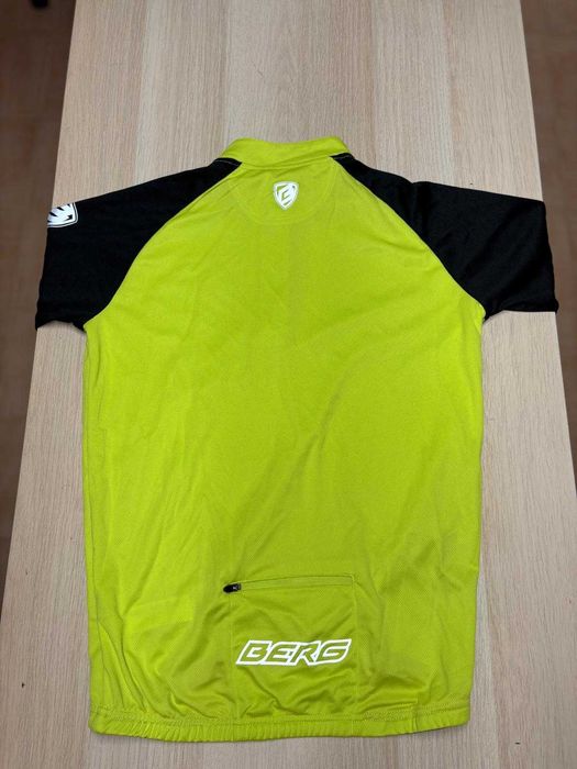Duas camisolas manga curta ciclismo/BTT
