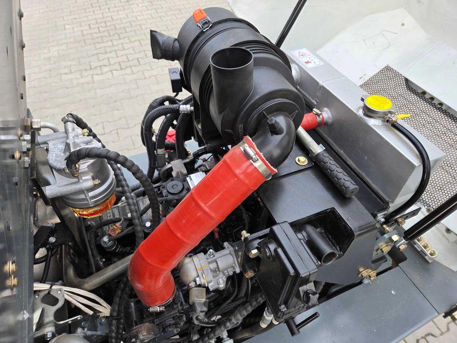 Ładowarka kołowa XTM X316 z kabiną Yanmar 47KM EURO V raty - leasing!