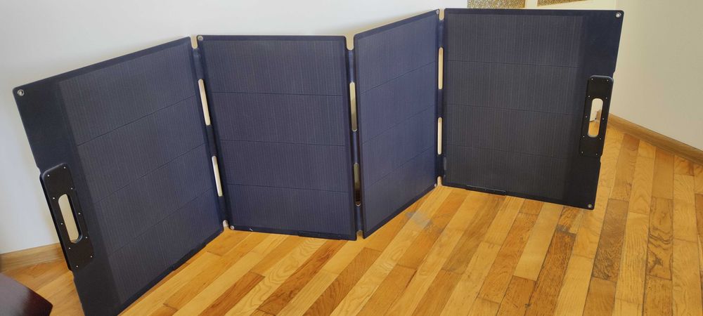 Портативна сонячну панель BLUETTI MP200, 200Вт