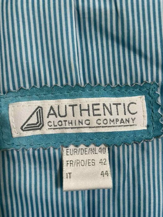 Піджак з натуральної замші