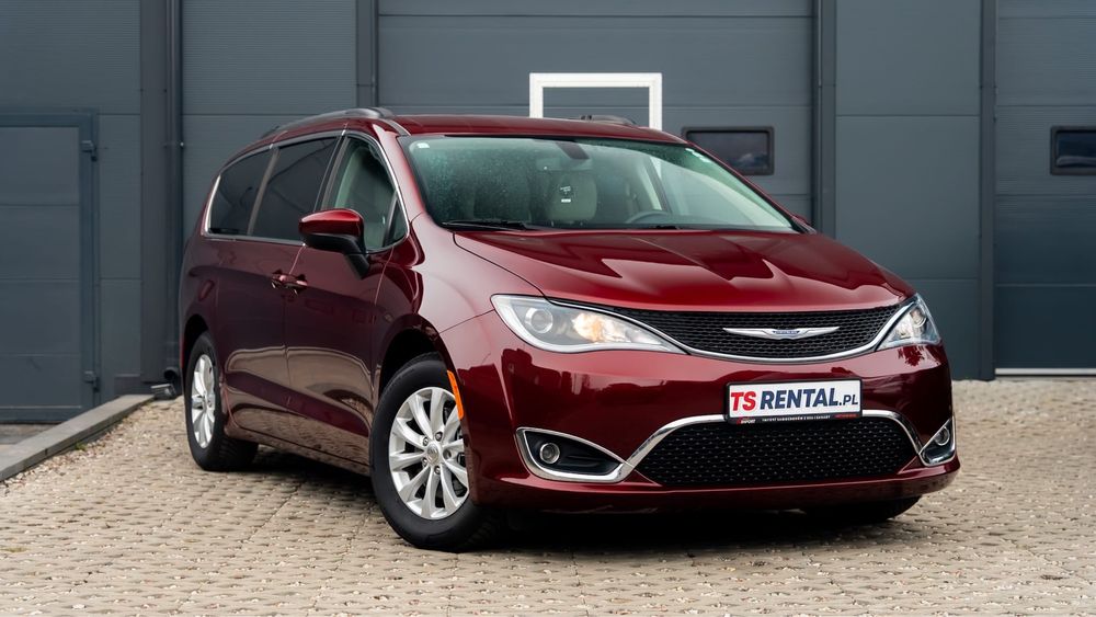 Wynajem Chrysler Pacifica,2020, 300 zł doba