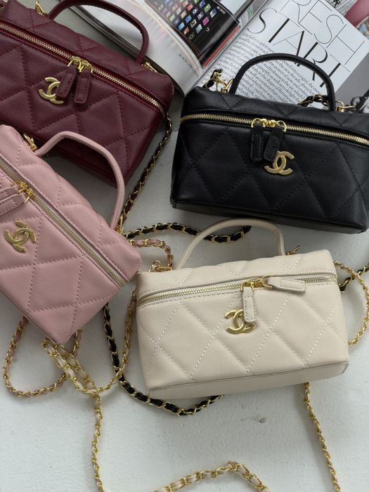 Сумка  Chanel Vanity with Chain