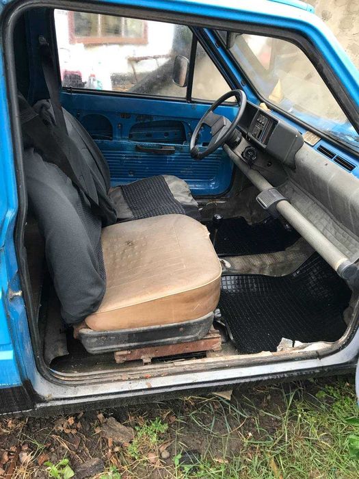 автомобіль,пікап Seat Terra