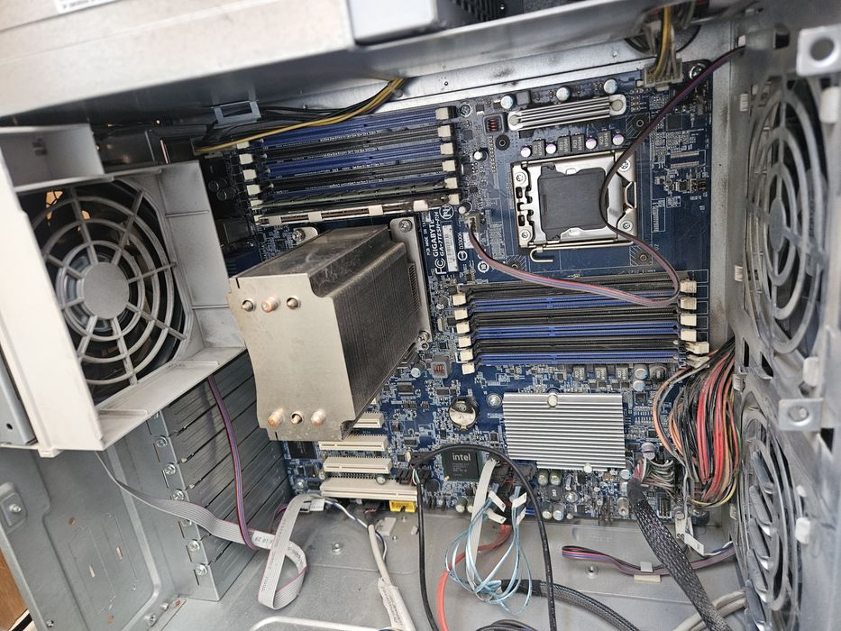 Сервер NEC Express5800/T120b-M