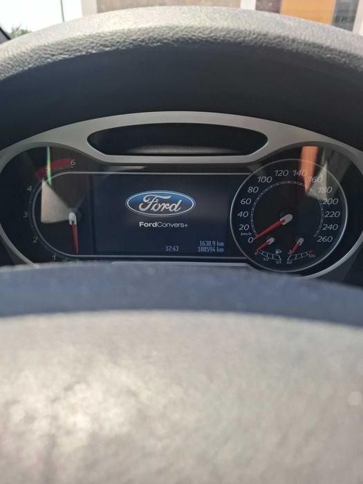 FORD S-MAX 2.0 Titanium