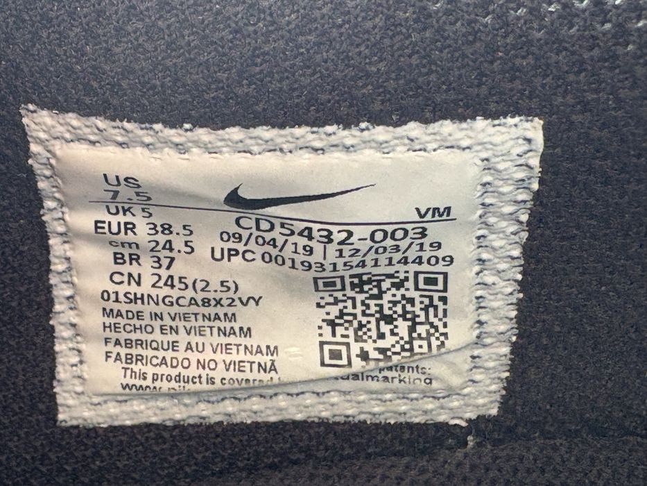 Кросівки жіночі Nike Air Max Excee Black Cd5432-003