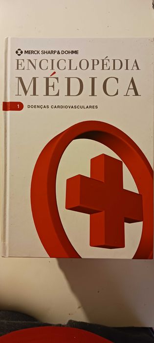 Enciclopédias médicas e livros genéricos
