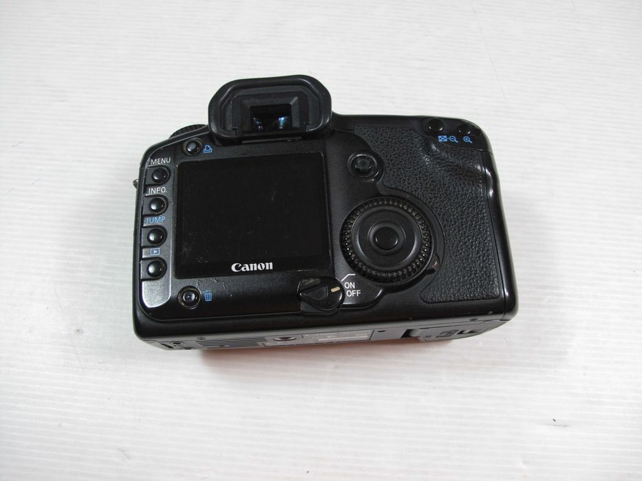 Canon 5D estado conforme fotos - Ver descrição