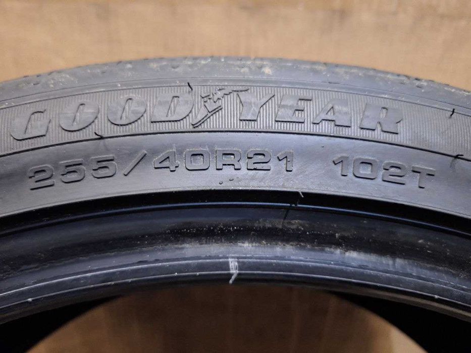 Літні шини резина 235/45 R21 + 255/40 R21 Goodyear Efficient grip