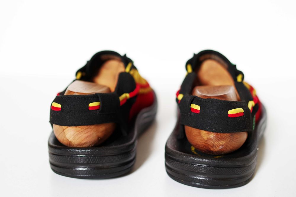 Cандалі Keen Uneek Bob Marley style оригінал 44розмір оригінал ідеальні
