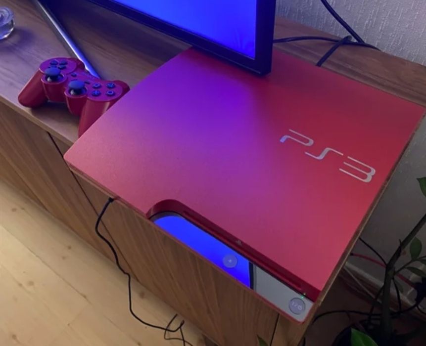 Playstation PS3 1Tb. white біла / red super slim лімітована колекція