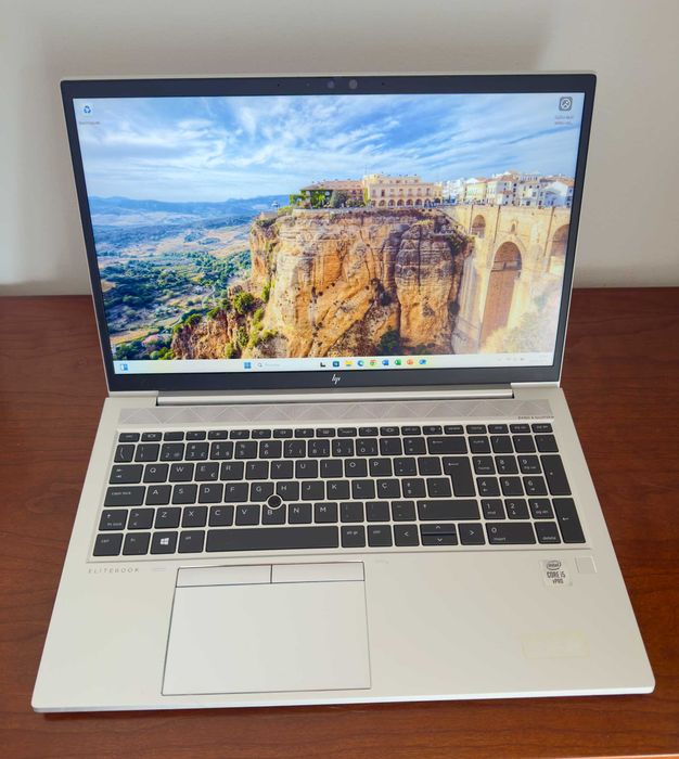 HP Elitebook 850 G7 c/Ecran 15.6" Tactil/i5-10310U/16Gb Ram/Ssd 512Gb