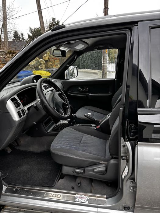 Mitsubishi L200, 2003r