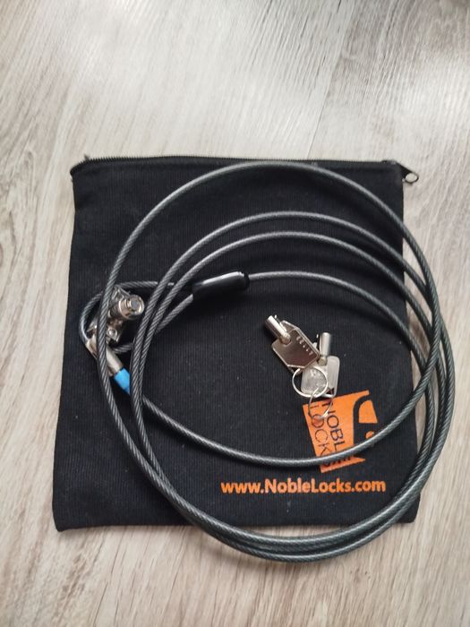 Noble lock (Kensington lock)
