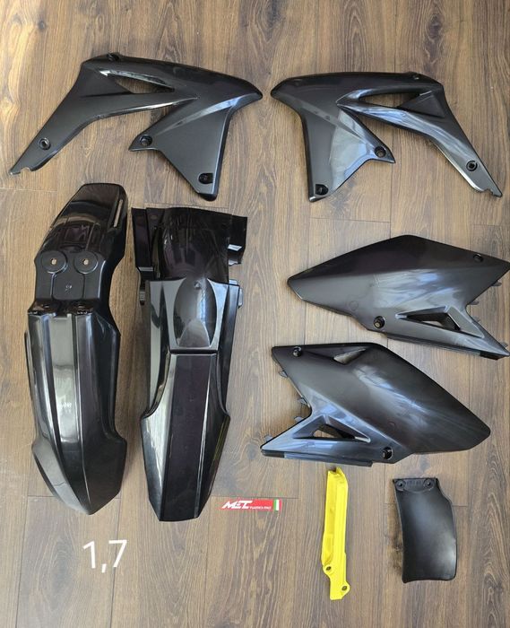 Набори пластик/деталі Suzuki Rmz/Rm