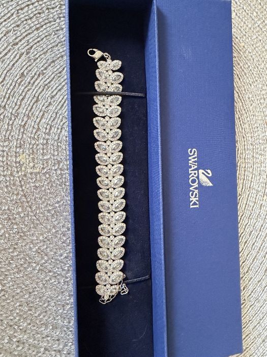 Komplet biżuterii Swarovski