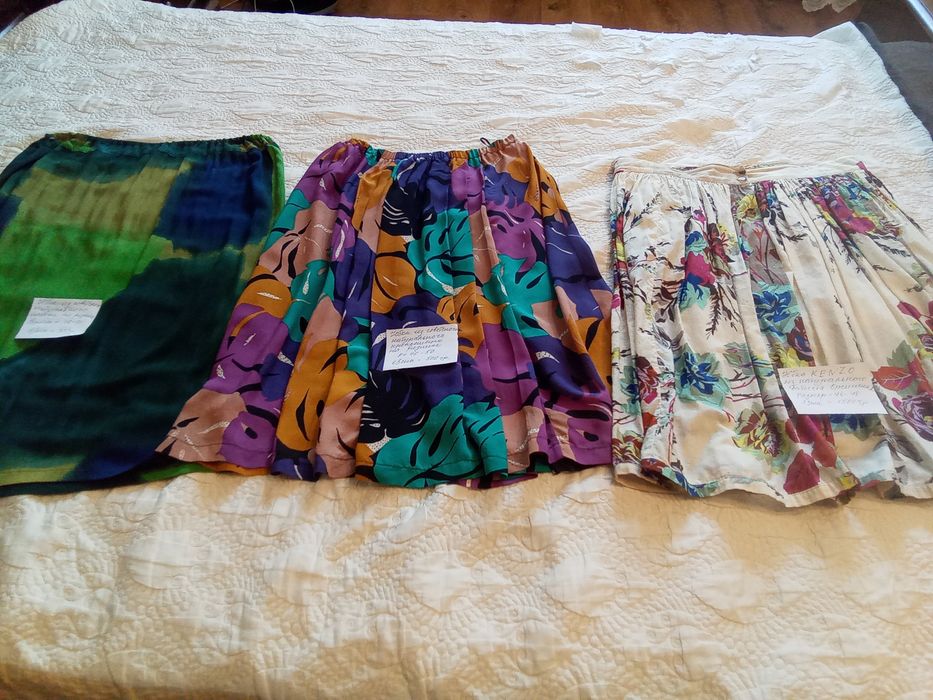Продам юбки советские и юбку KENZO