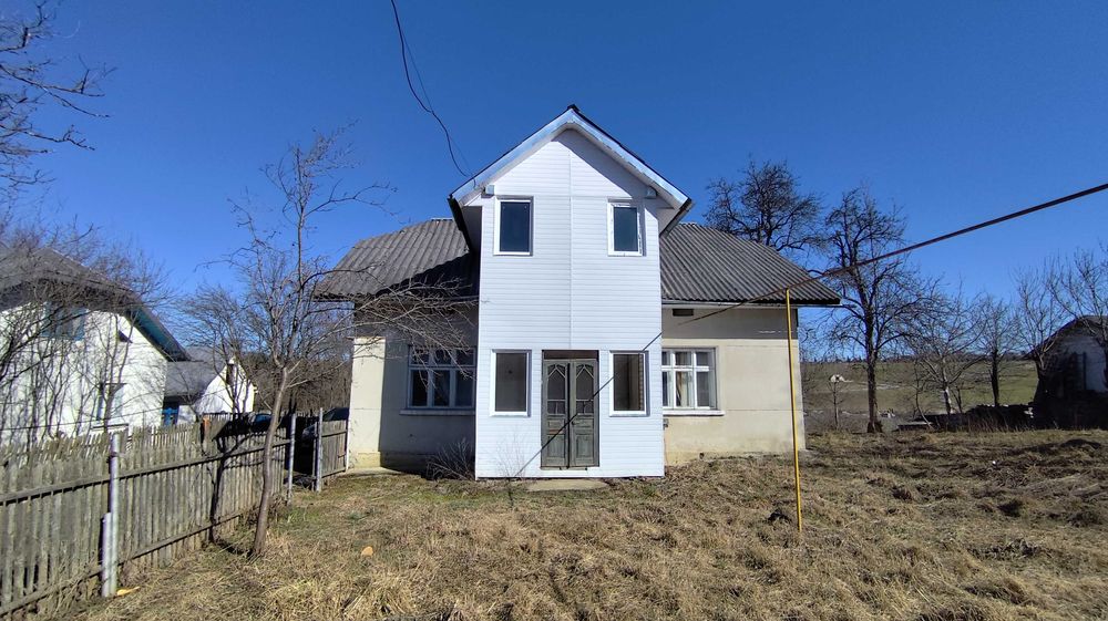 Продається будинок. Старуня. Газ. Вода. Ділянка 46 сот. Ліс. Ластівці