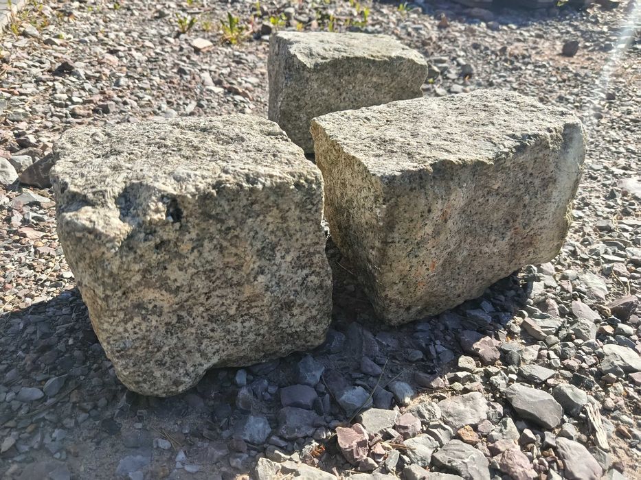 kostka szara granitowa