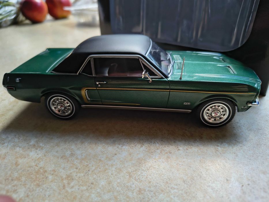 Ford Mustang Coupe 1968 1:24 IXO De Agostini