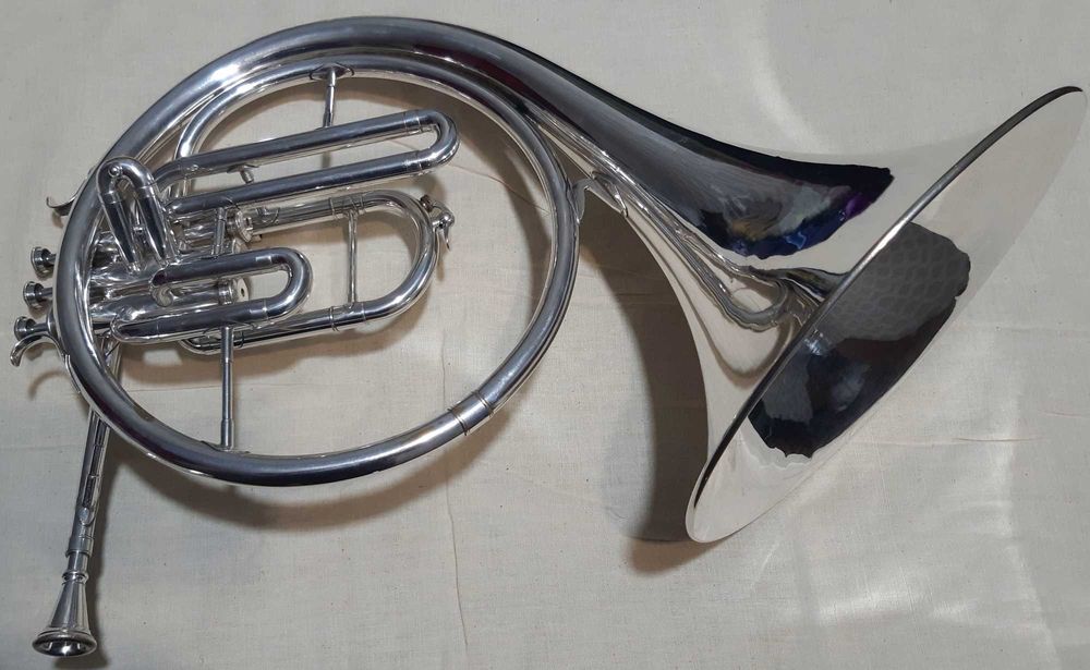 Валторна Antoine Courtois помпова in Es