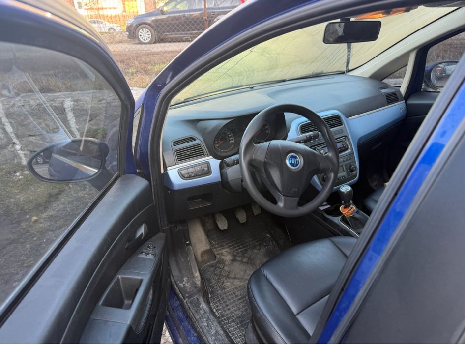 Продам економічне авто