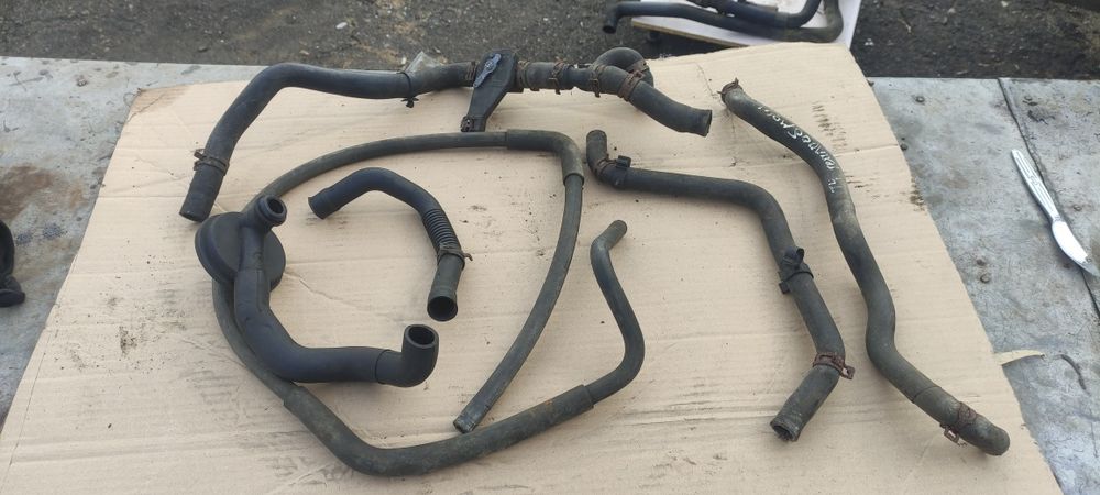 Патрубок фланец охолодження, кран пічки тройнік VWT4