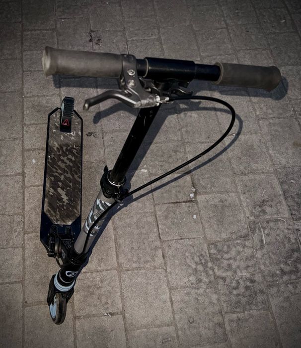 Hulajnoga Oxelo - czarna (6-9 lat)