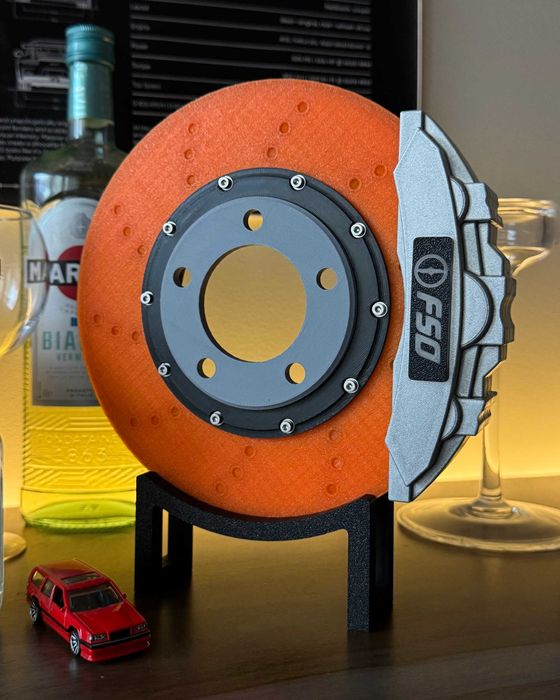 Lampa „tarcza hamulcowa” Polonez – idealna dekoracja dla fana aut