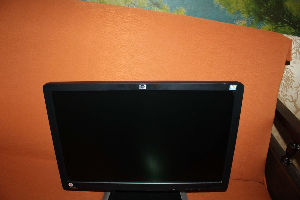 Monitor HP L1908w Używany + kabel zasilający