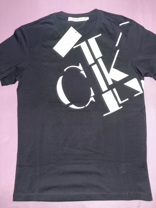Wyprzedaż T-shirt męski Calvin Klein Jeans.