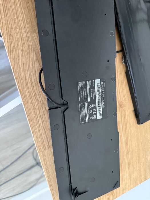 Teclado Razer Ornata Chroma