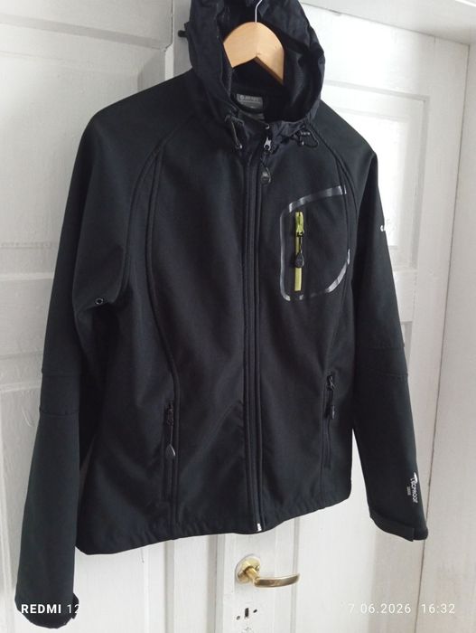 czarna damska kurtka softshell marki Hi-Tec, model Lady Enuro r. Xl
