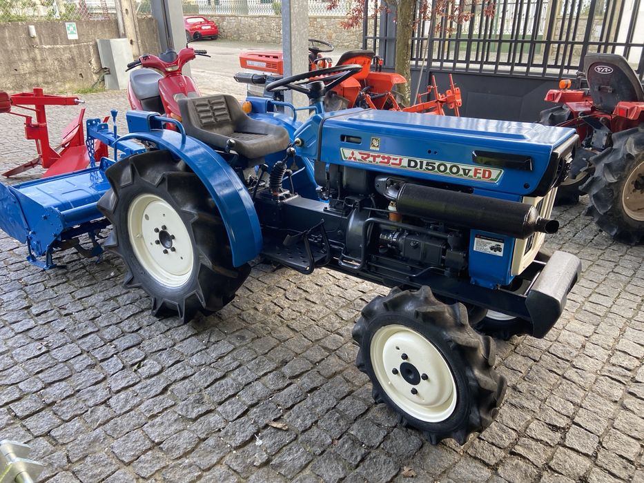 Tractor usado mitsubishi com fresa tração 4 rodas