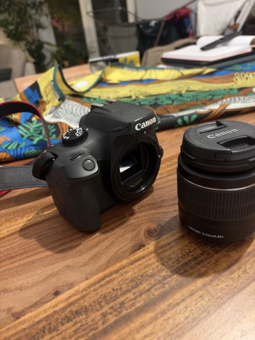 Canon 4000d nova