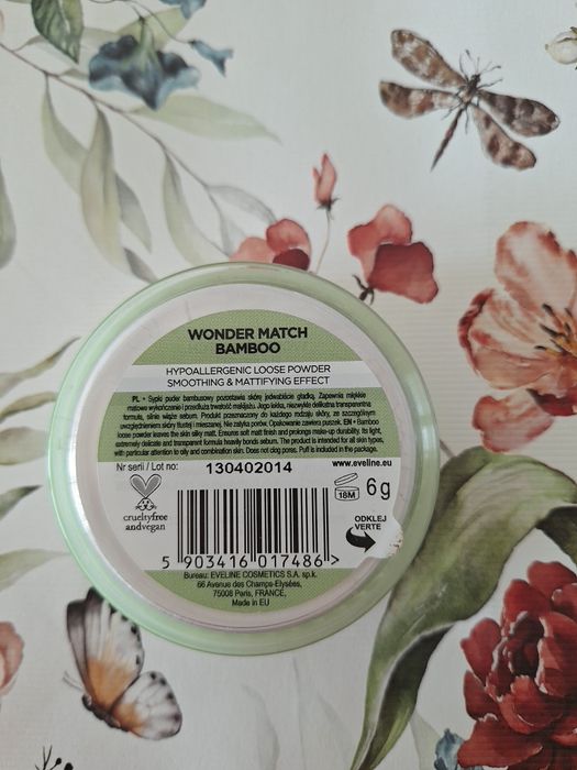 Puder sypki Eveline Wonder Match BAMBOO