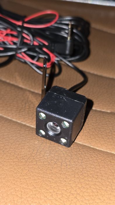 Câmera marcha atrás