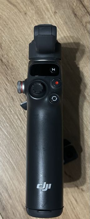 DJI Osmo Mobile 6 – Gimbal do telefonu + statyw | Stan bdb | Możliwa wysyłka