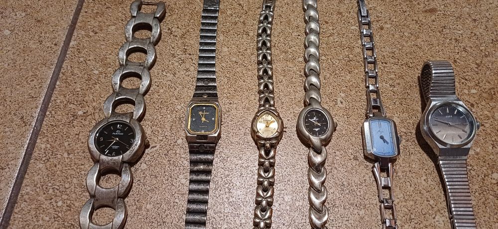 Stare zegarki PRL mechaniczne,elektronicznej.
