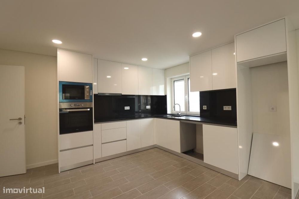 Apartamento T3 Renovado - Bragança