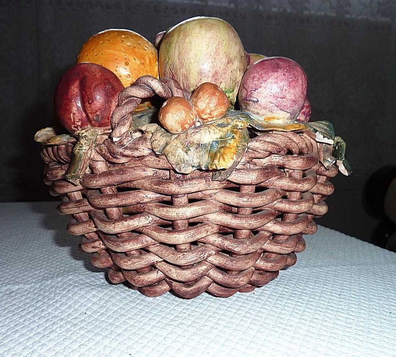 Cesto decorativo em cerâmica artesanal, USA
