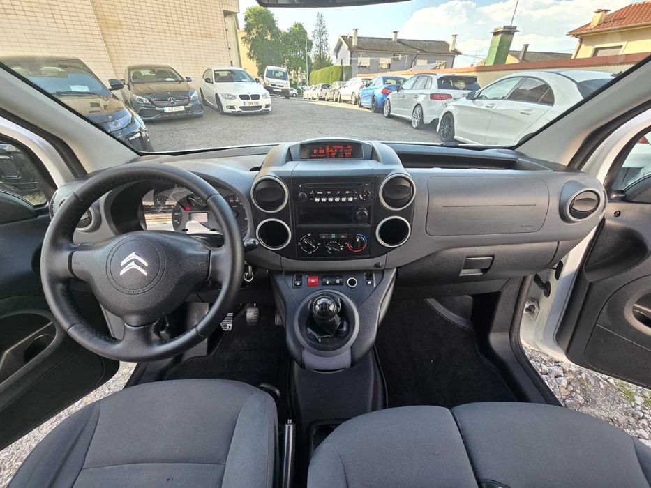 Citroen berlingo L1 1.6hdi 100cv "3 lugares"