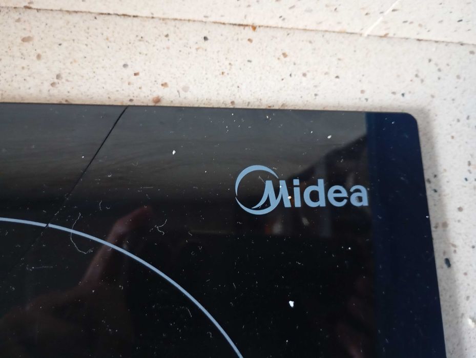 Placa de indução (com vidro partido)