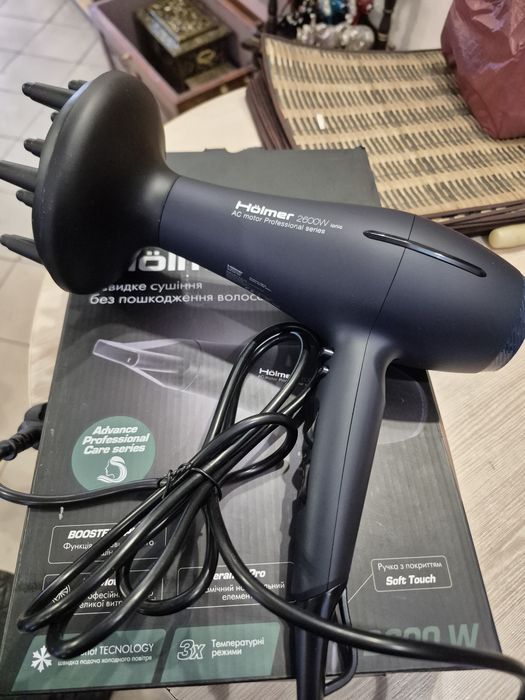 Продам Фен  HOLMER HHD-2601  PRO, 2600 Вт