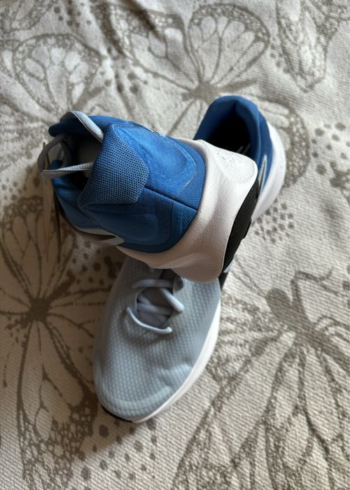 Кроссовки Nike Revolution 7