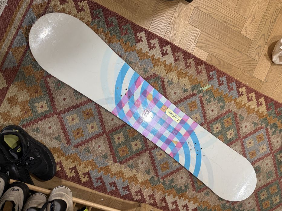 Deska snowboardowa damska Burton Feather 148W.