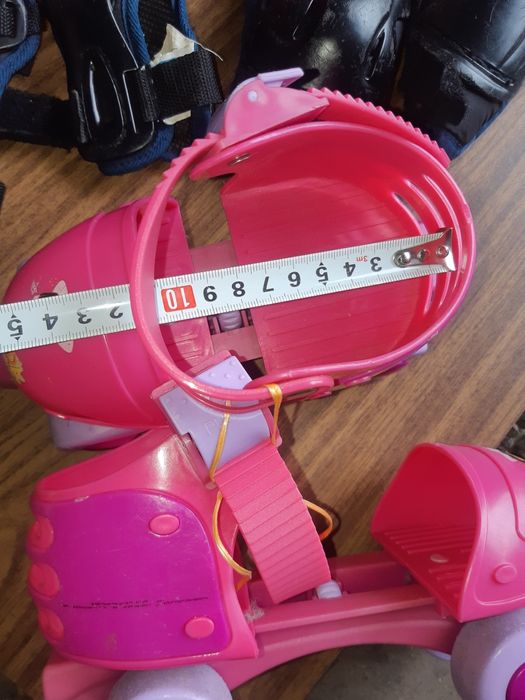 Роликові ковзани